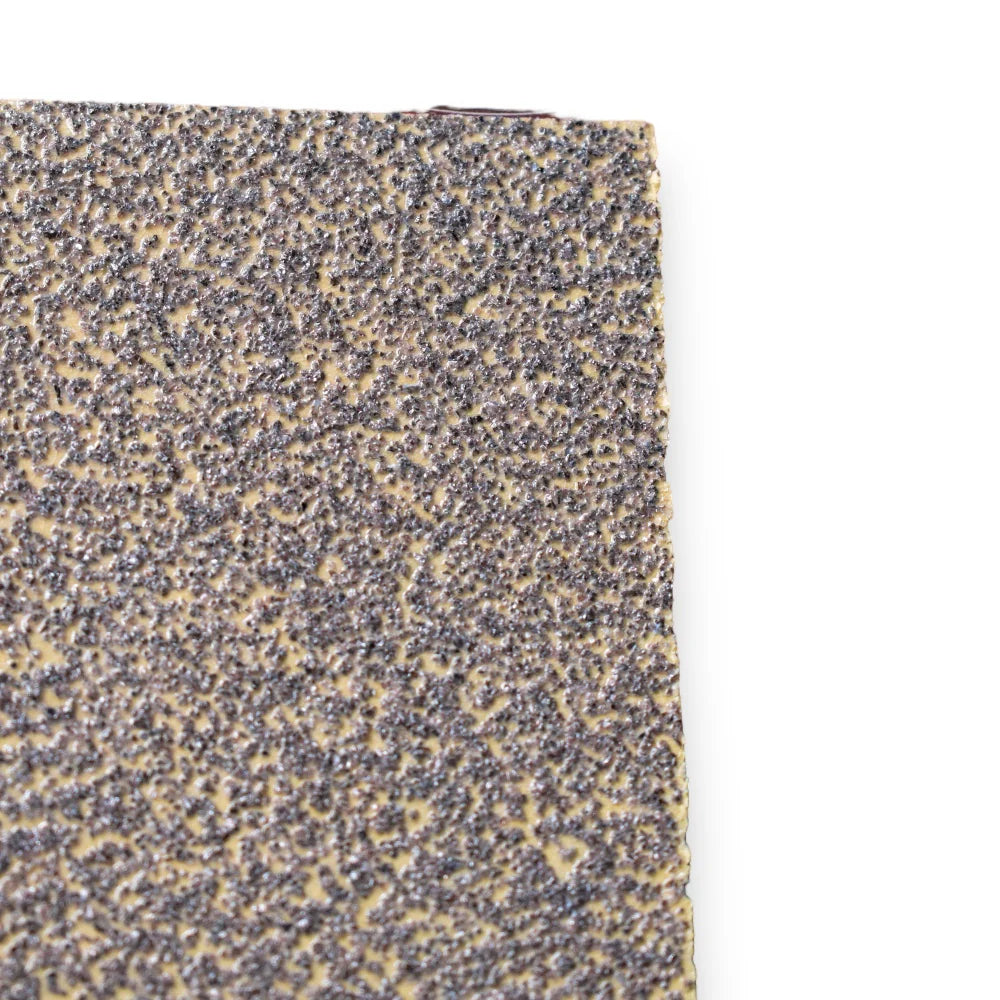 Lija de Madera Akron AKR06-21 | Grano 60 | 25 Hojas