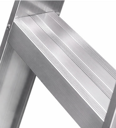 Escalera de Tijera Akron 77-15SP | De Aluminio | Altura 1.73m | 5 Peldaños | Uso Comercial (Tipo III)