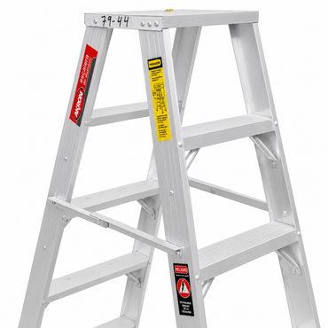 Escalera De Tijera Doble Akron 79-44 | De Aluminio | 1.52m | 8 Escalones | Uso Industrial | Tipo l | Capacidad De Carga 200kg