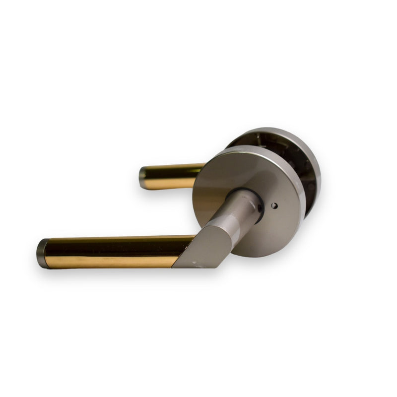 Cerradura de Manija Mod. Belaggio - Baño - Gris y dorado