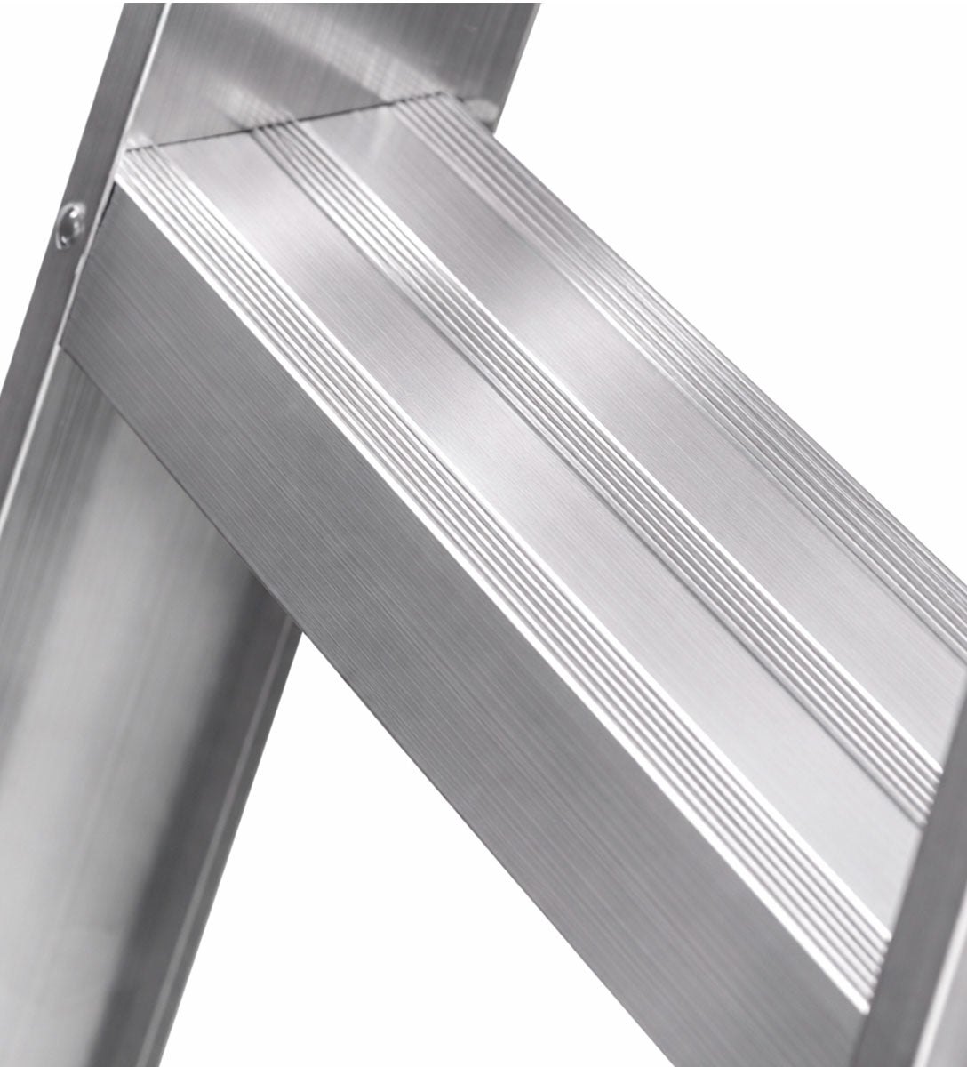 Escalera de Tijera Akron 77-15SP | De Aluminio | Altura 1.73m | 5 Peldaños | Uso Comercial (Tipo III)