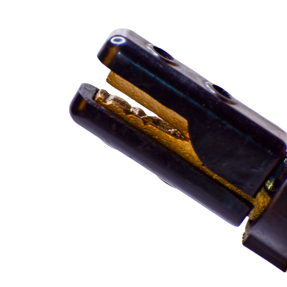 Portaelectrodo 250, 300 y 500 Amperes, c/ Cubierta Aislante - 250 Amp