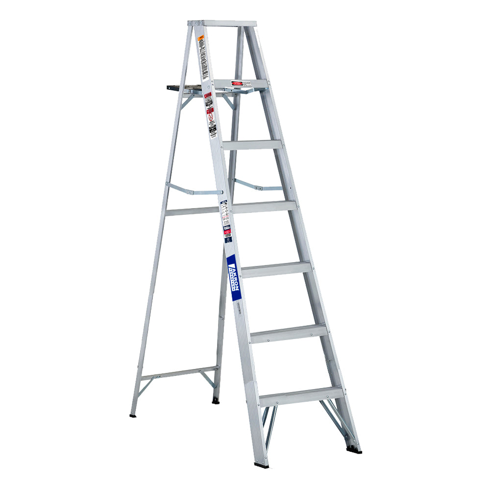 Escalera de Tijera Akron 77-79 | De Aluminio | Altura 2.01m | 6 Peldaños | Uso Comercial (Tipo III) con Porta Cubetas de Plástico