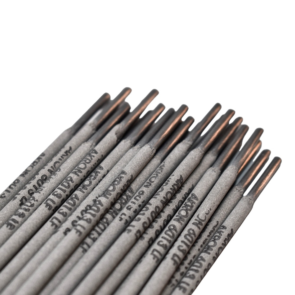 Soldadura 6013 Ferretera Akron  78-53F | 3/32" | Blanca | 22 kg