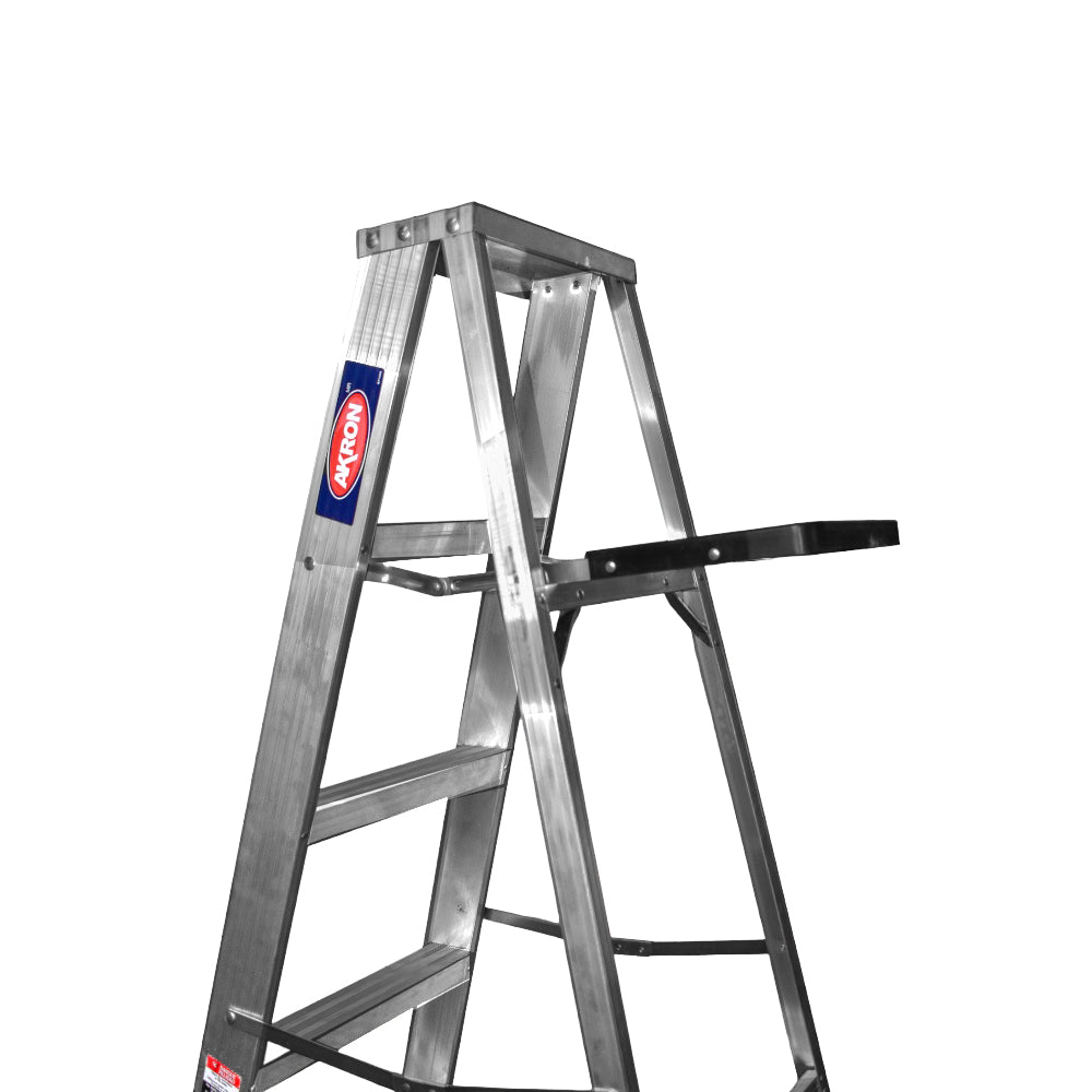 Escalera de Tijera Akron 77-25 | De Aluminio | Altura 2.31m | 7 Peldaños | Uso Profesional (Tipo II) con Porta Cubeta de Plástico