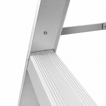 Escalera de Tijera Akron 77-12 | De Aluminio | Altura 1.73m | 5 Peldaños | Uso Comercial (Tipo III) con Plataforma y Porta Cubeta de Plástico