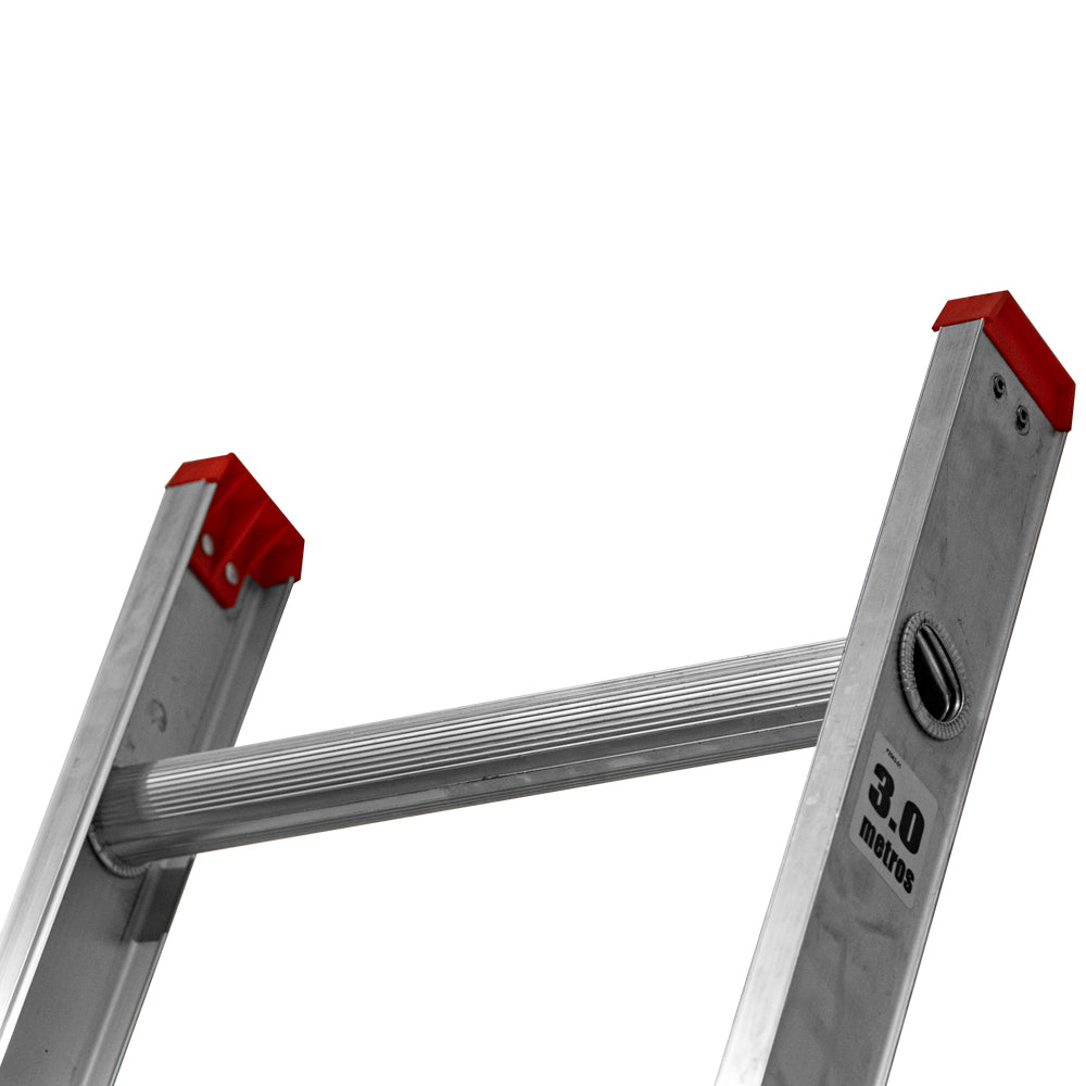 Escalera Recta Akron ERT2-20 | De Aluminio | De Canal | 6.10m | 20 Escalones | Uso Profesional | Tipo ll | Capacidad De Carga 175kg